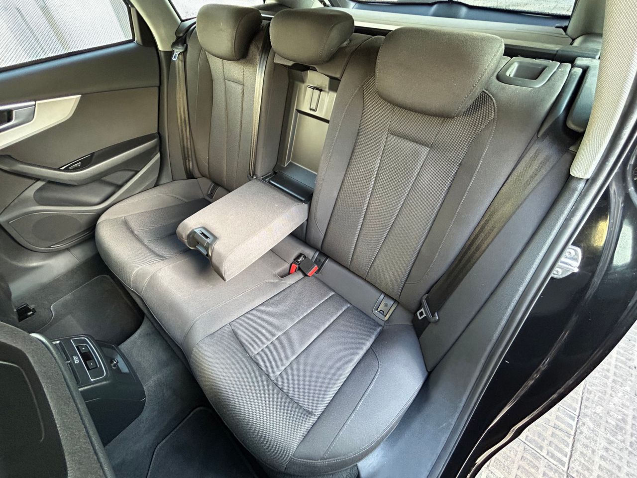 Foto Audi A4 26