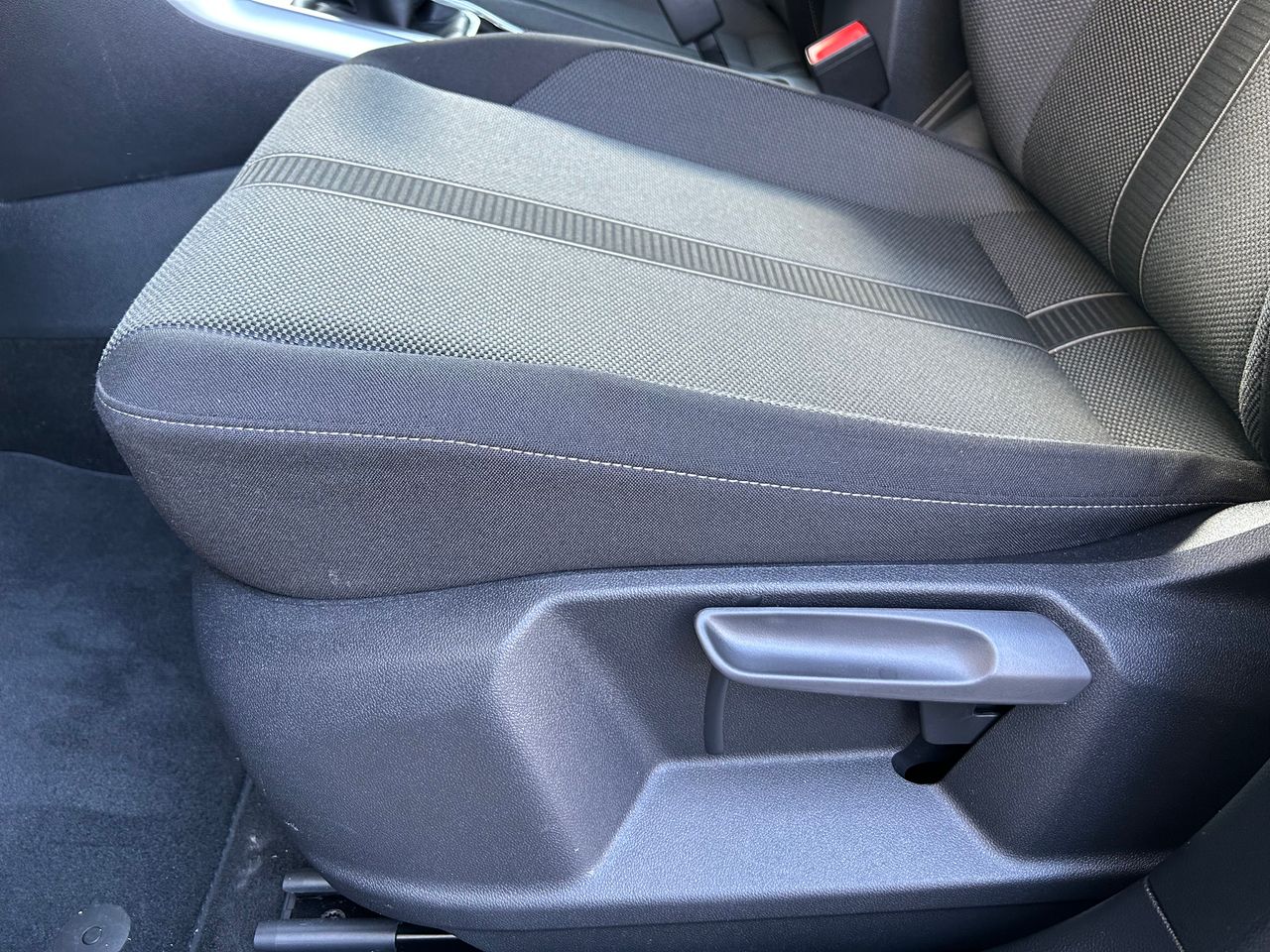 Foto Volkswagen T-Roc 22