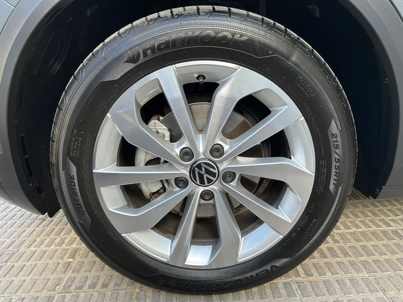 Foto Volkswagen T-Roc 31