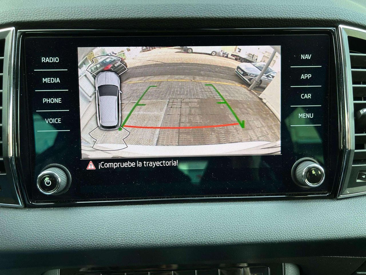 Foto Skoda Karoq 23