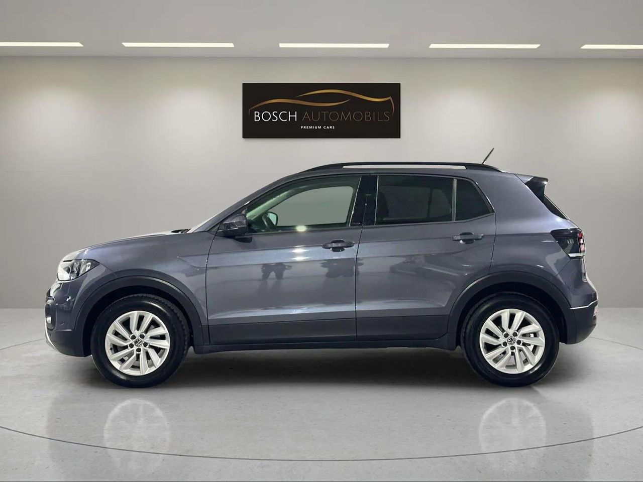 Foto Volkswagen T-Cross 8