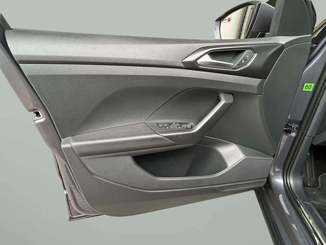 Foto Volkswagen T-Cross 15