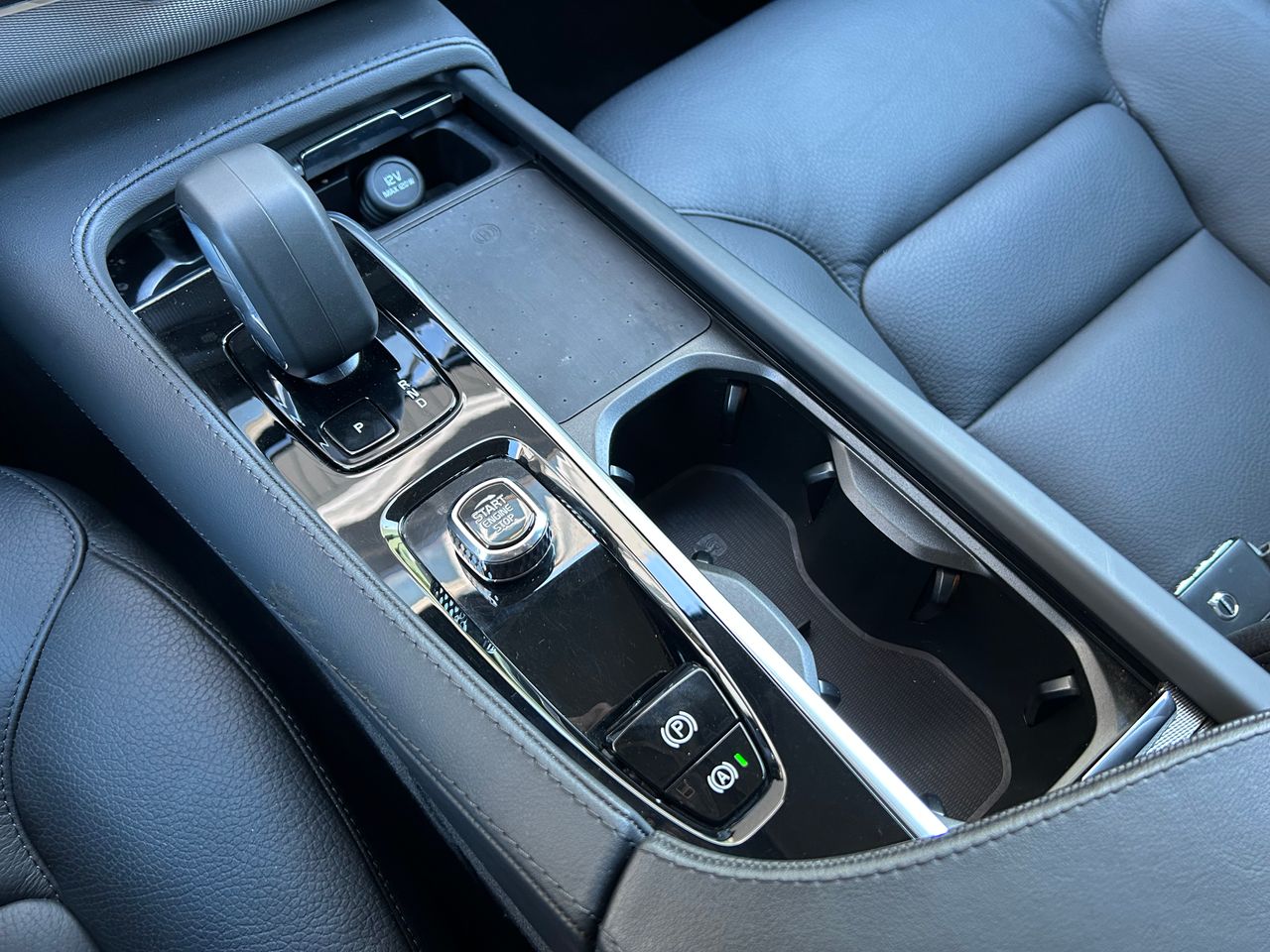 Foto Volvo XC90 24