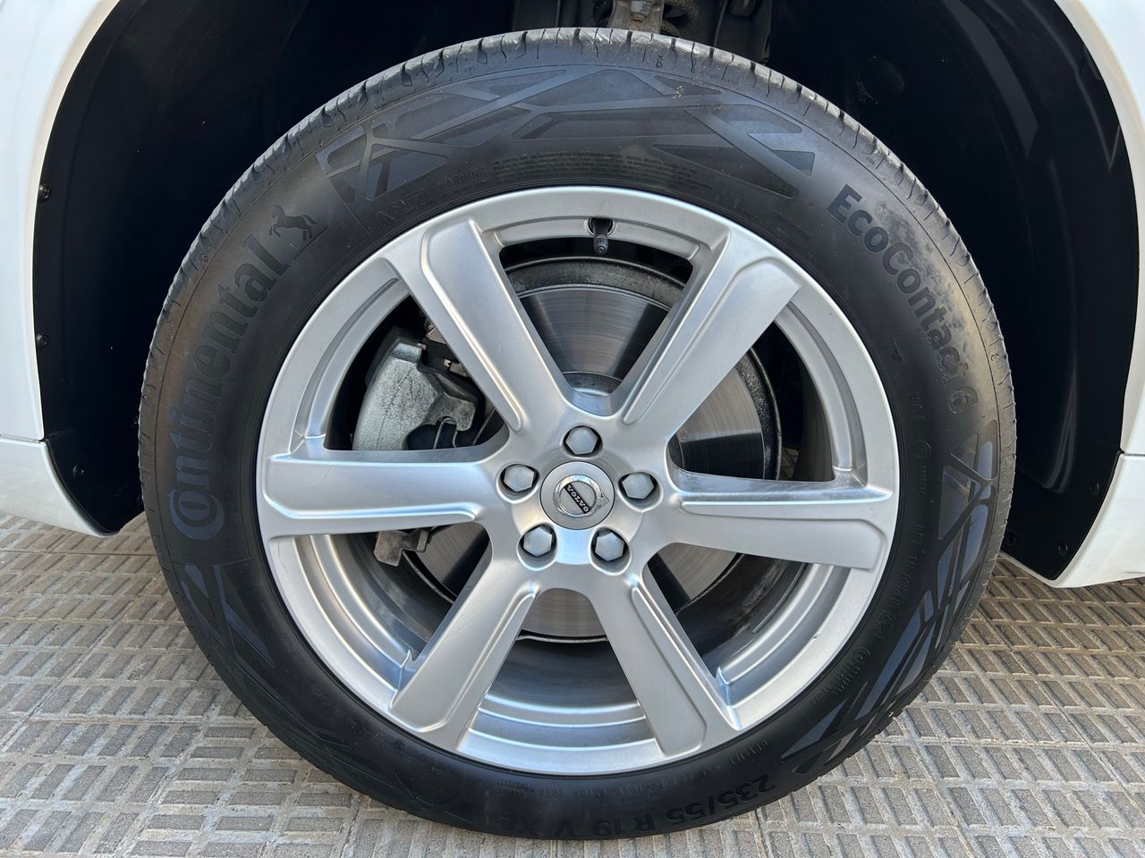 Foto Volvo XC90 35