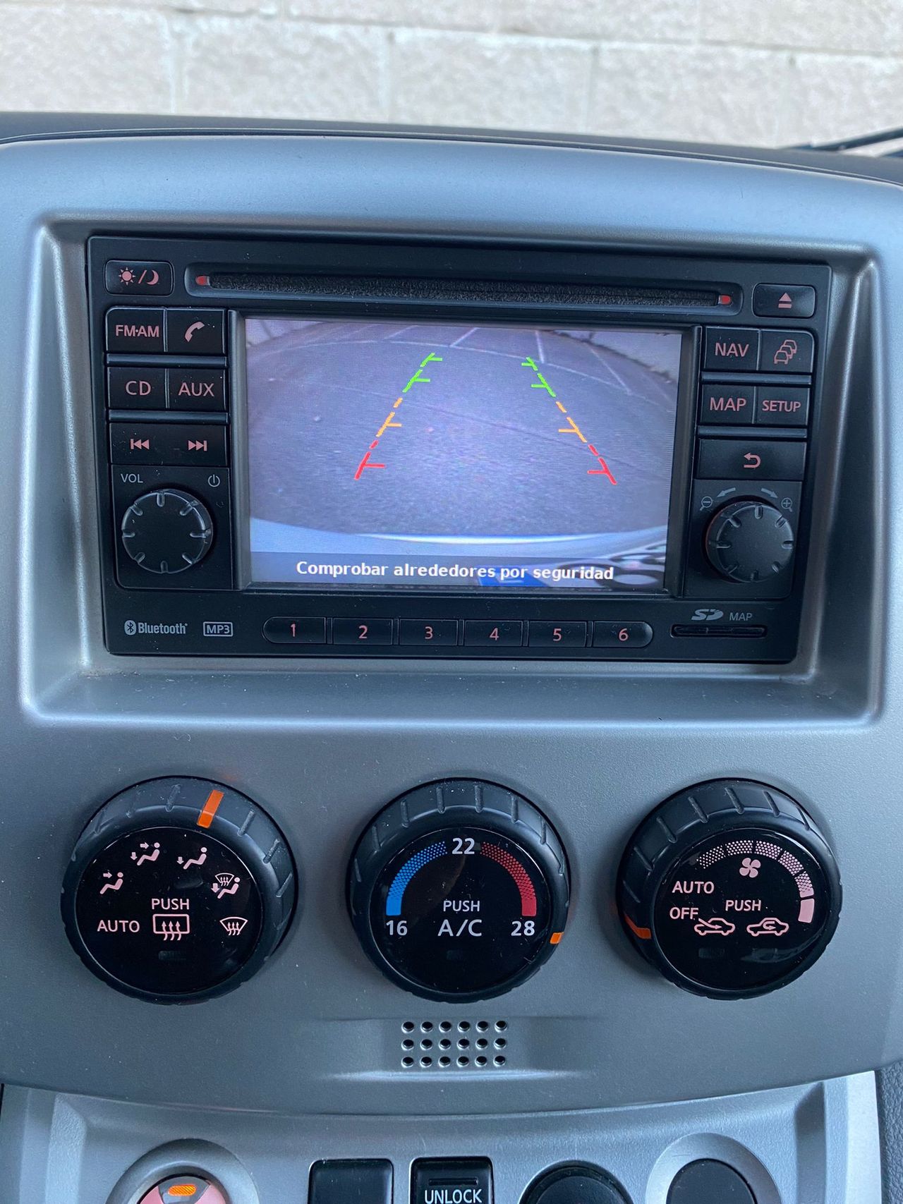 Foto Nissan NV250 11
