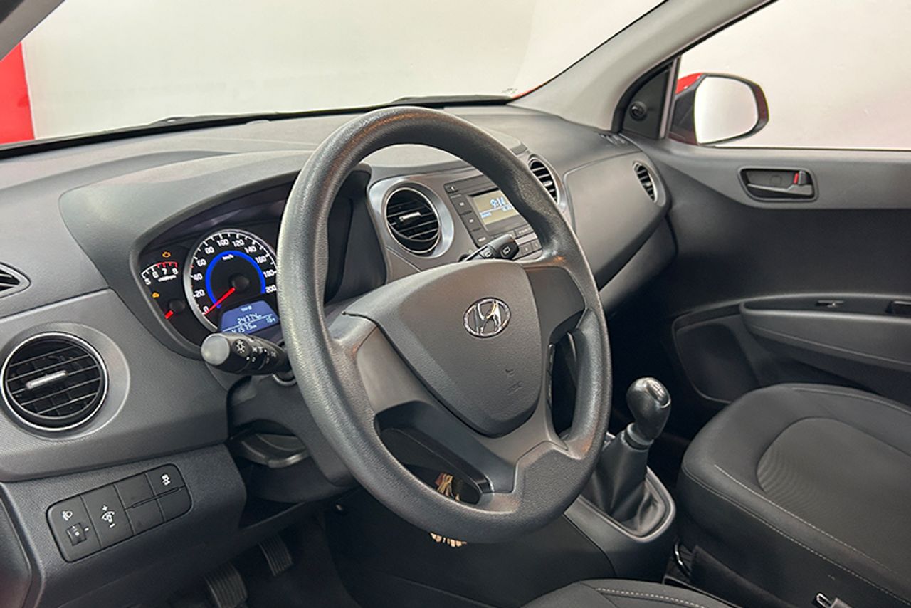 Foto Hyundai i10 4