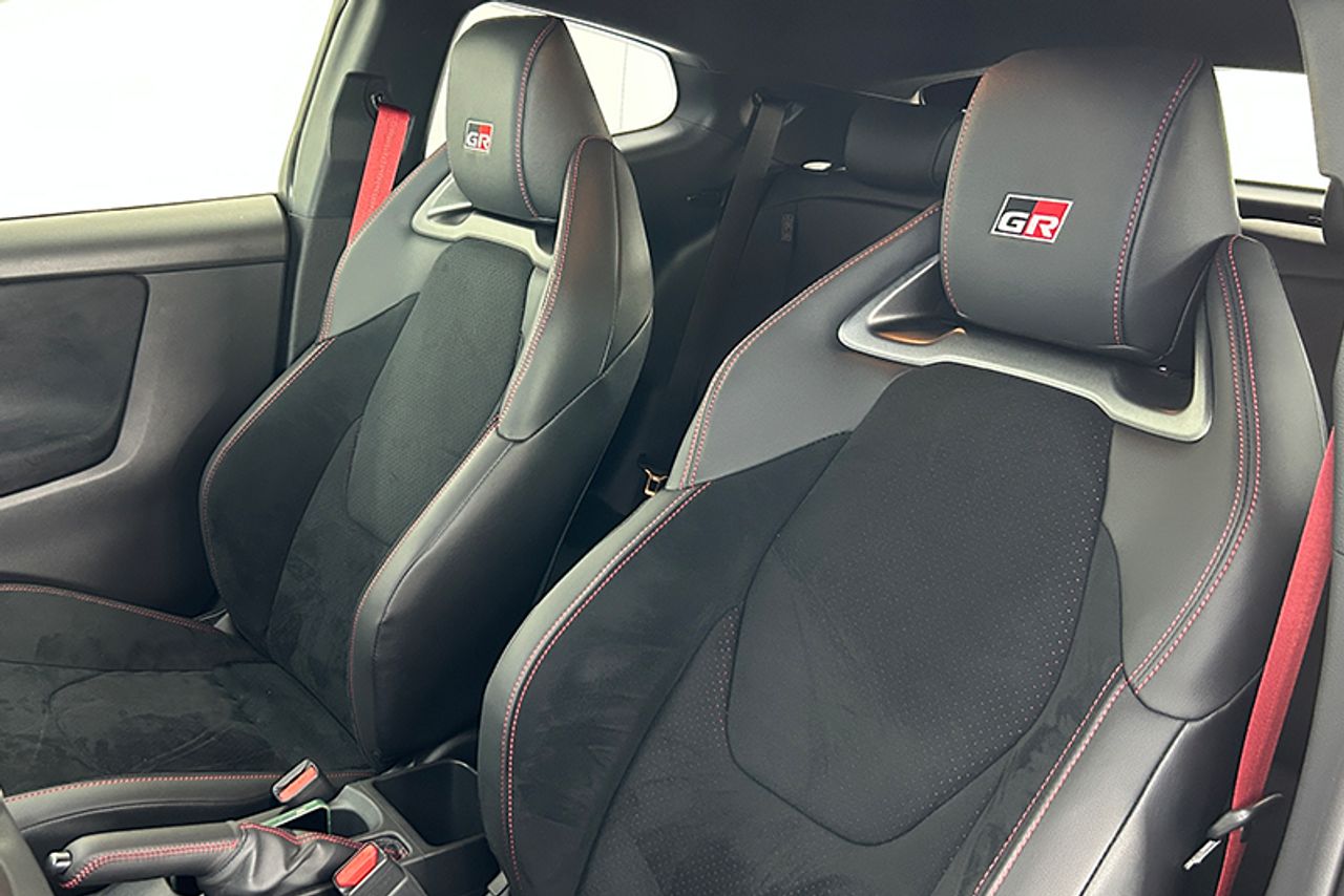 Foto Toyota Yaris 7