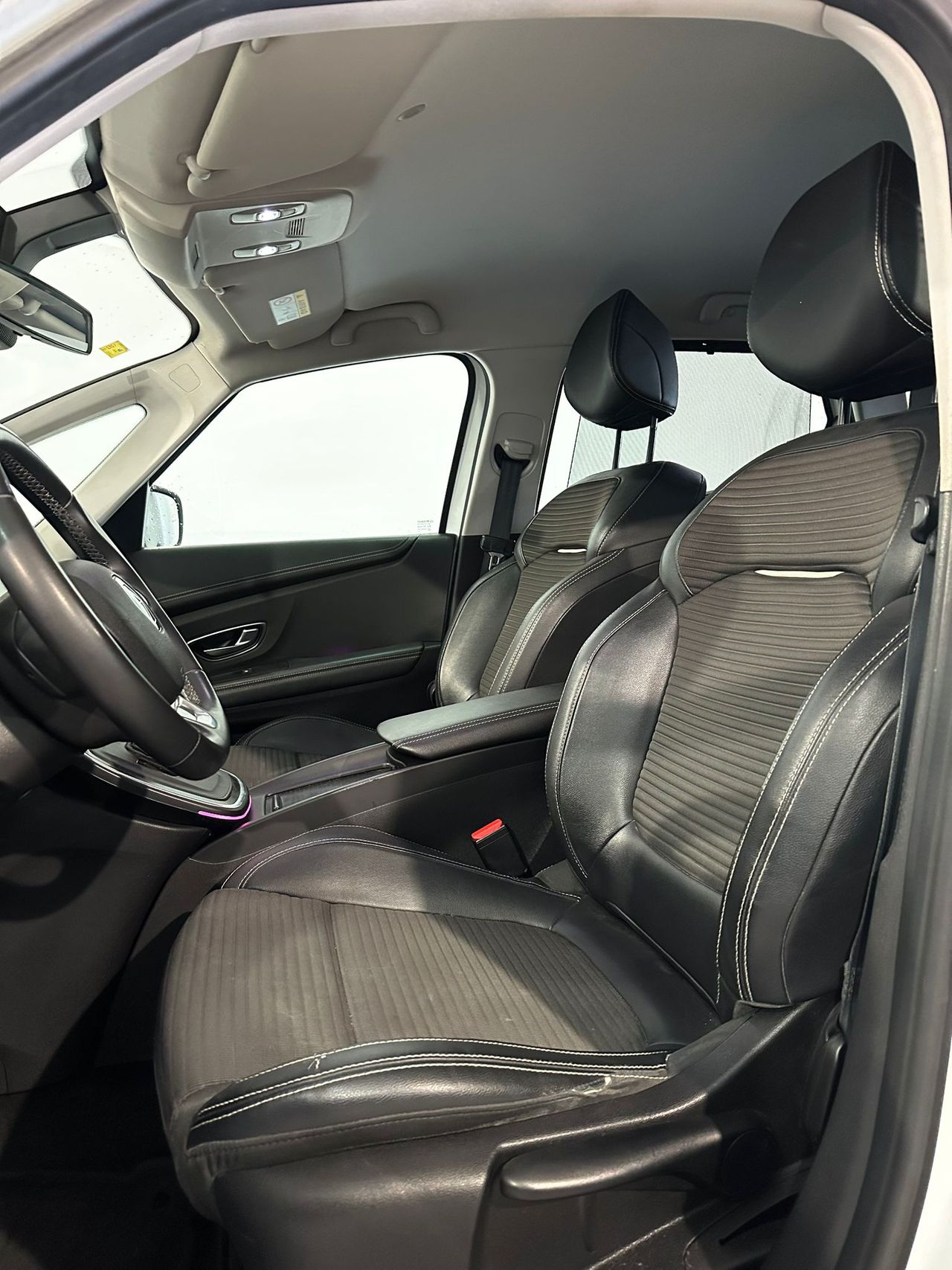 Foto Renault Scénic 8