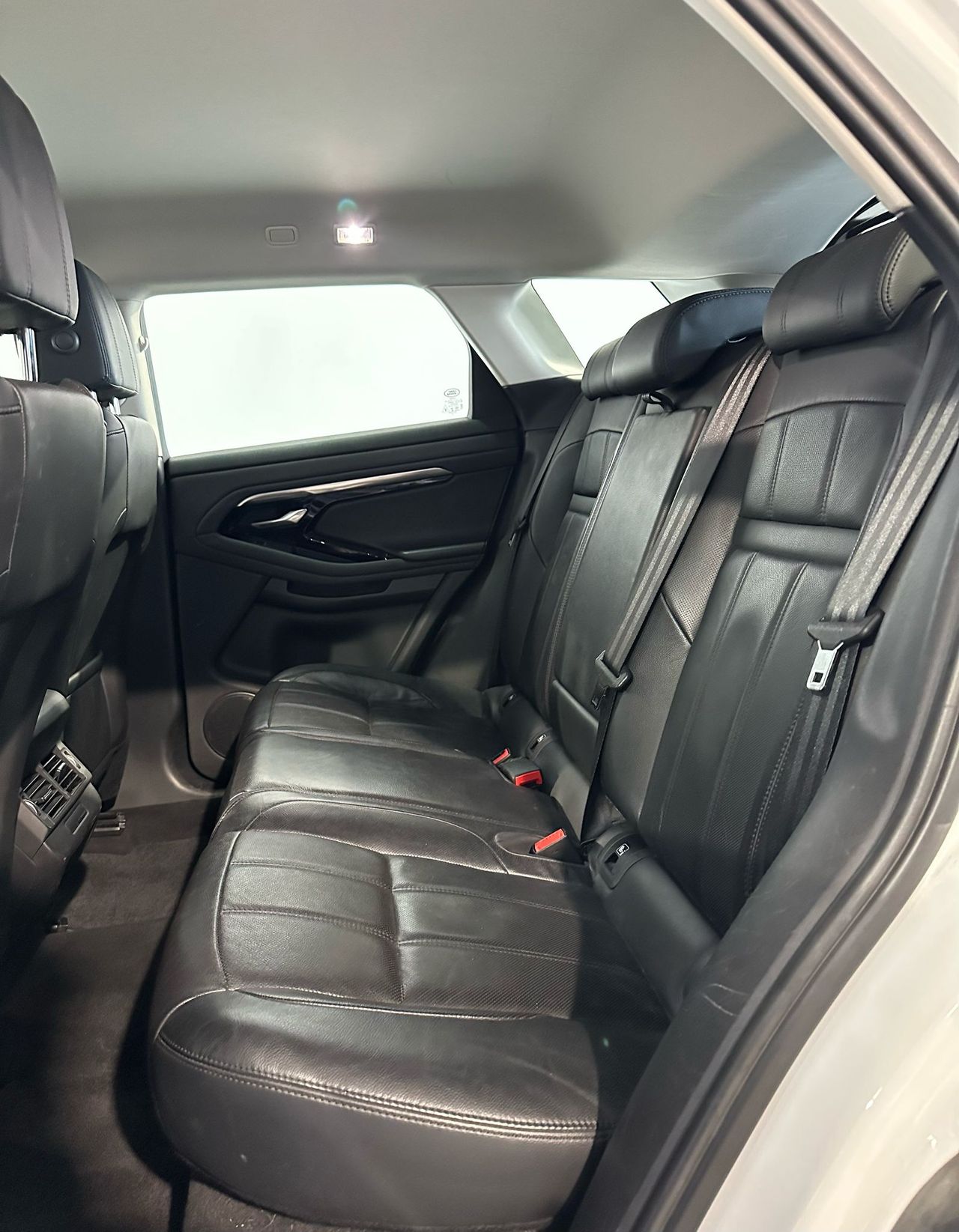 Foto Land-Rover Range Rover Evoque 11