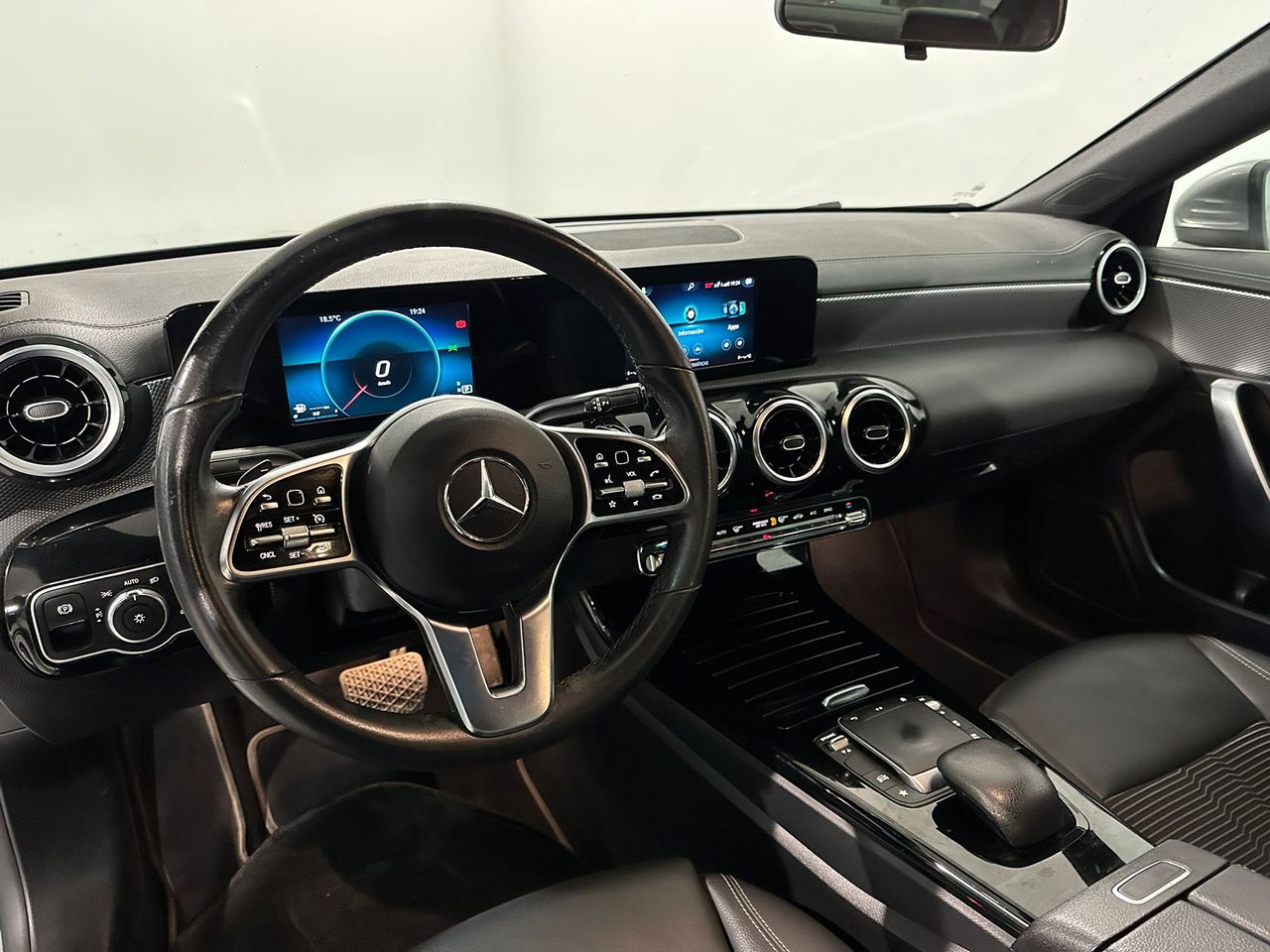 Foto Mercedes-Benz Clase CLA 10