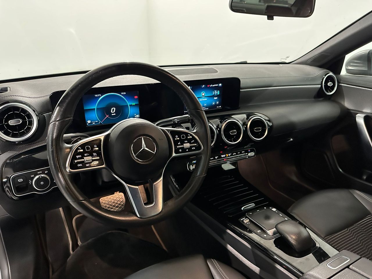 Foto Mercedes-Benz Clase CLA 11
