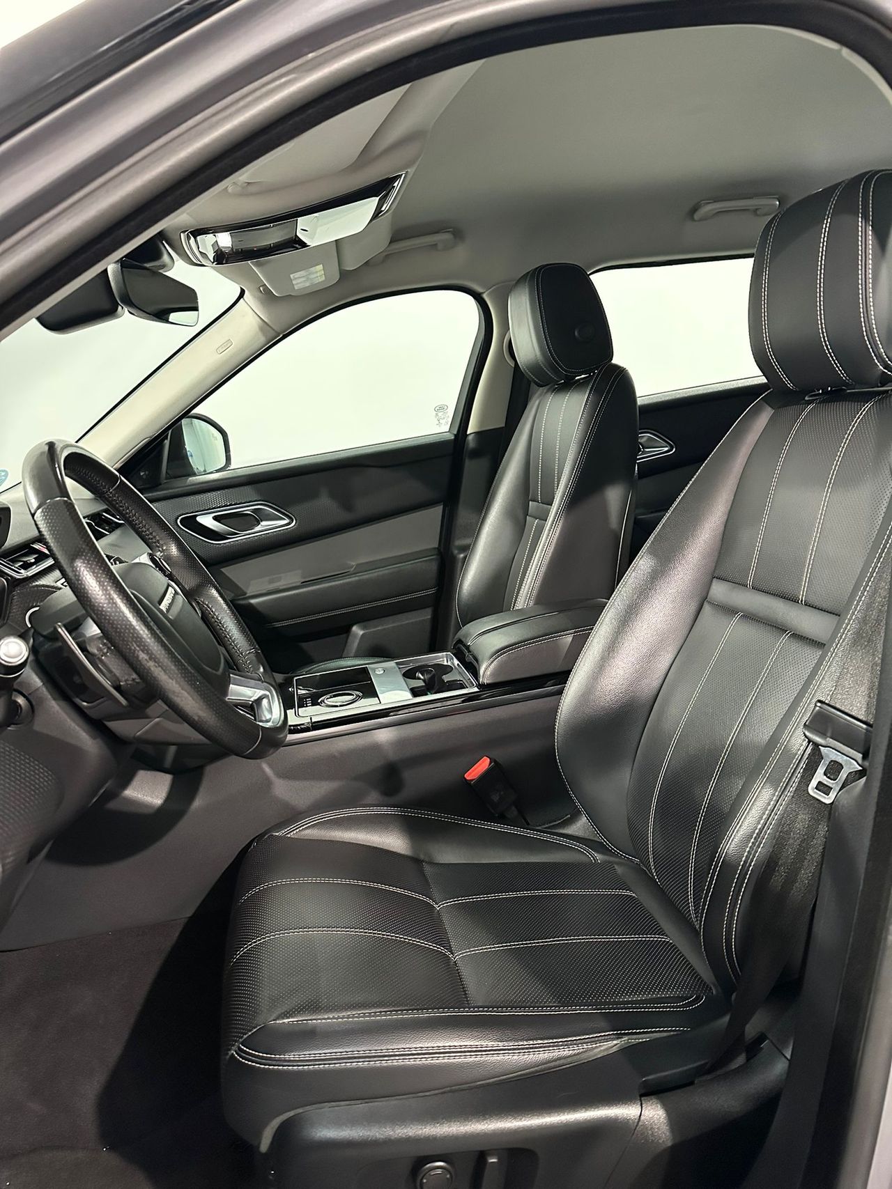 Foto Land-Rover Range Rover Velar 8