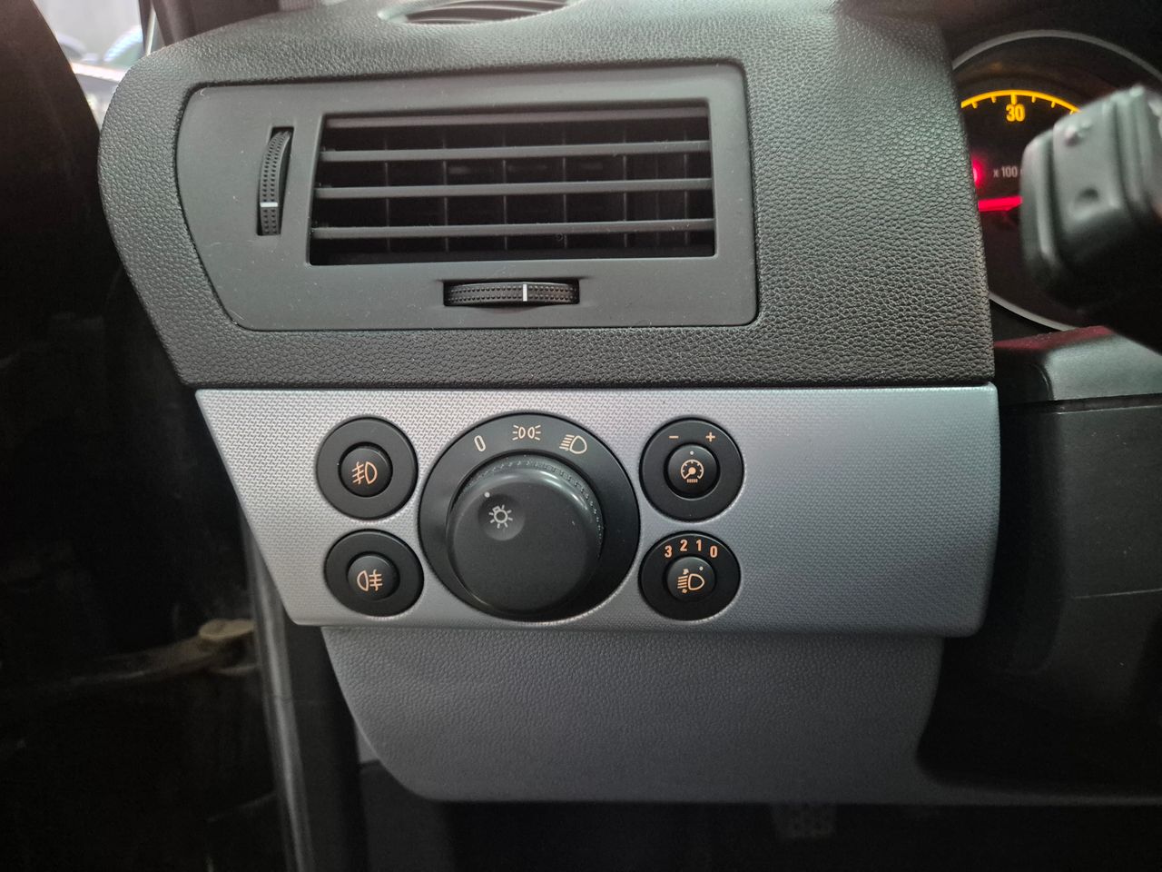 Foto Opel Astra 9