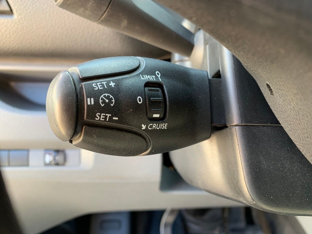 Foto Peugeot Expert 12