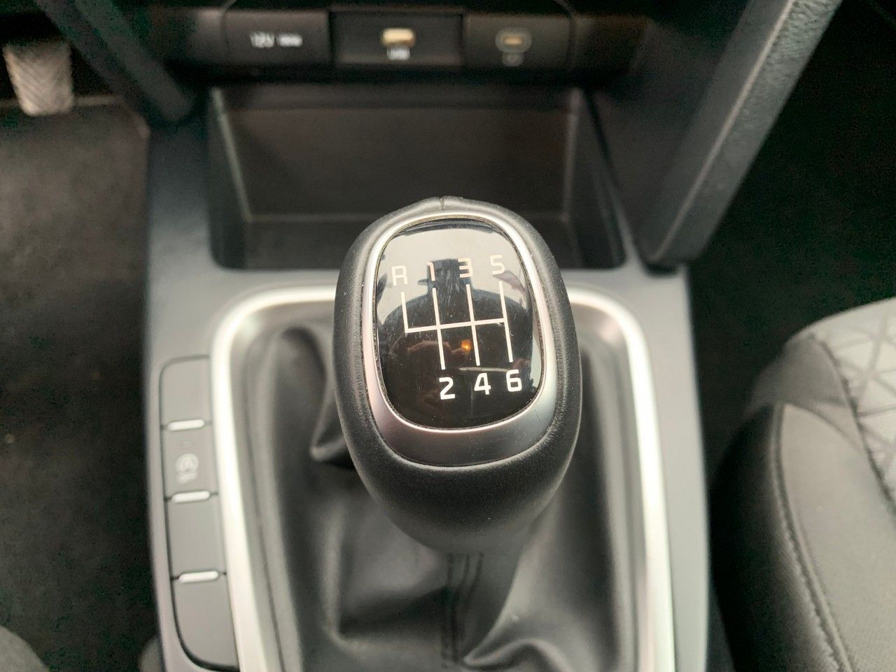 Foto Kia Ceed 12