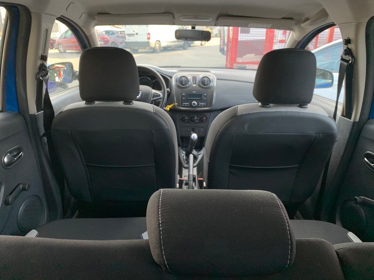 Foto Dacia Sandero 8