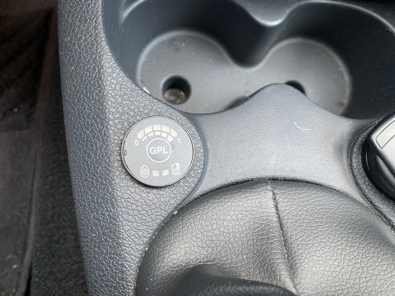 Foto Dacia Sandero 15