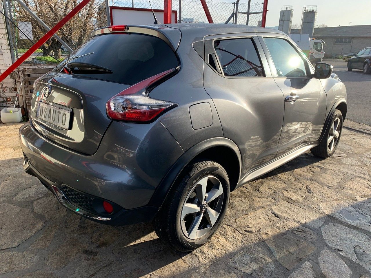 Foto Nissan Juke 4