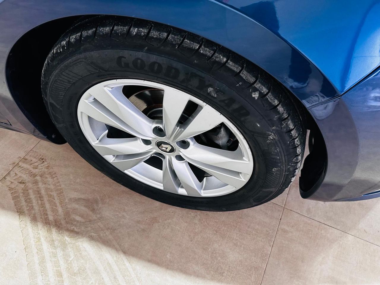 Foto Renault Talisman 10