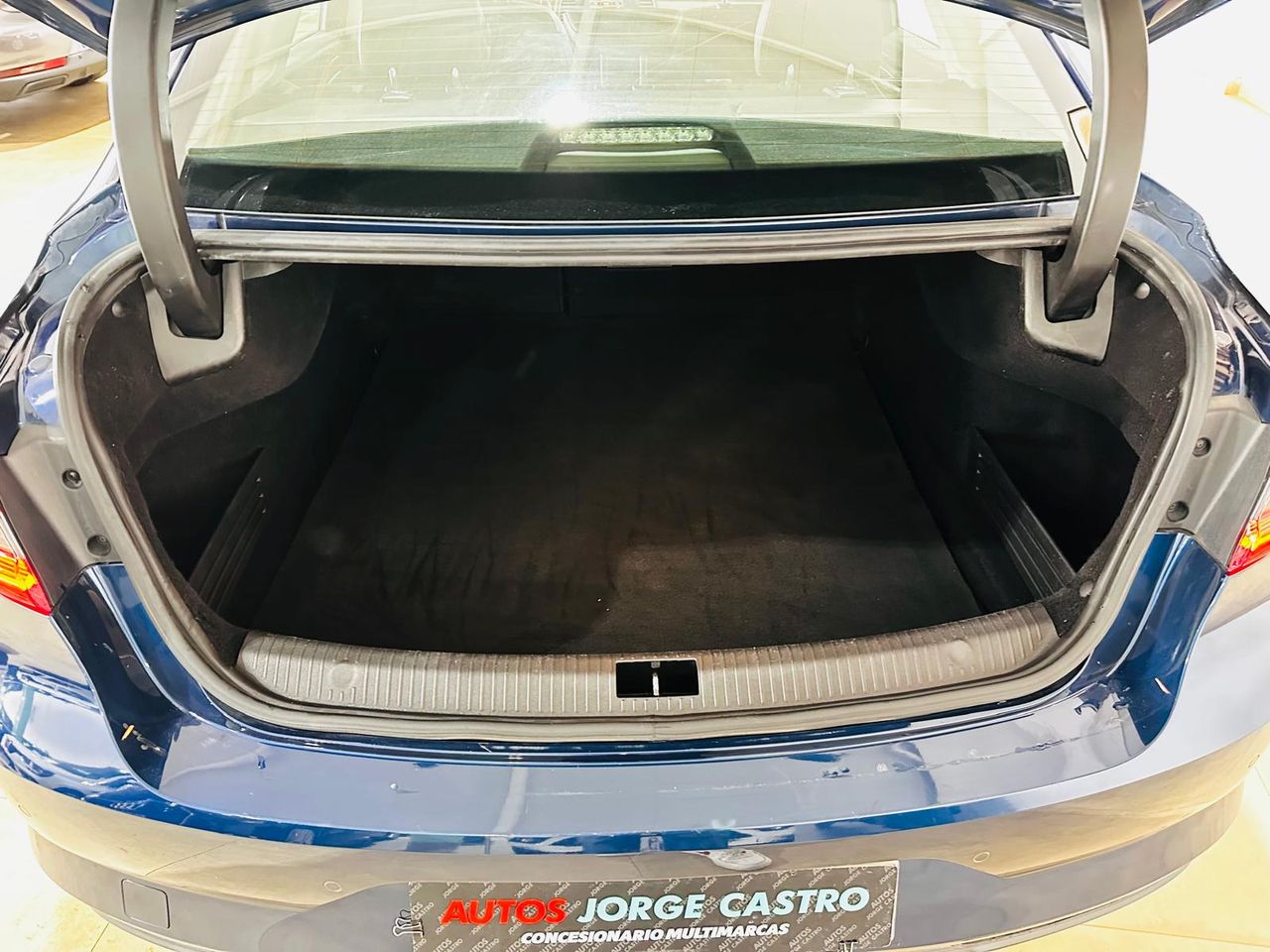 Foto Renault Talisman 23