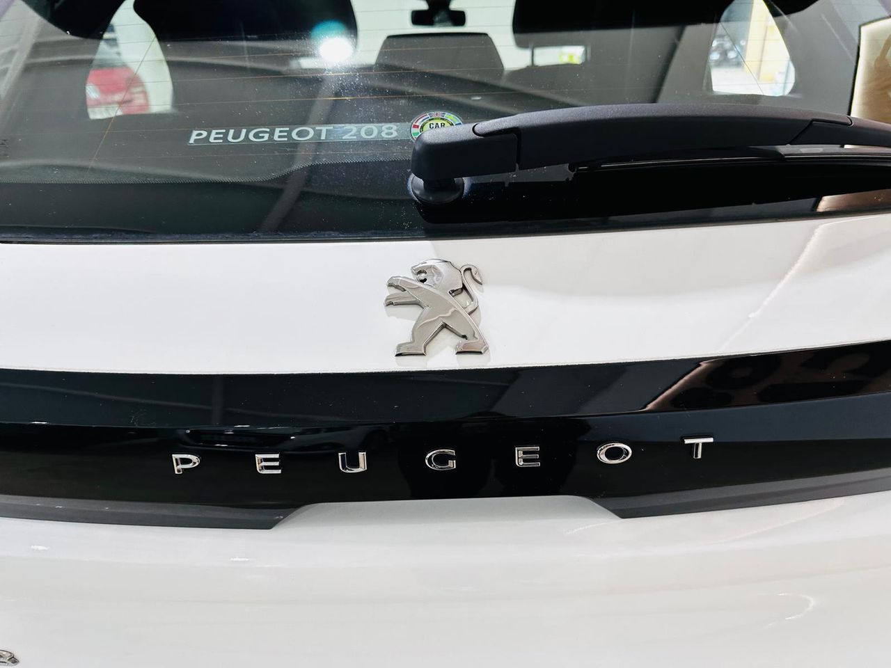 Foto Peugeot 208 9