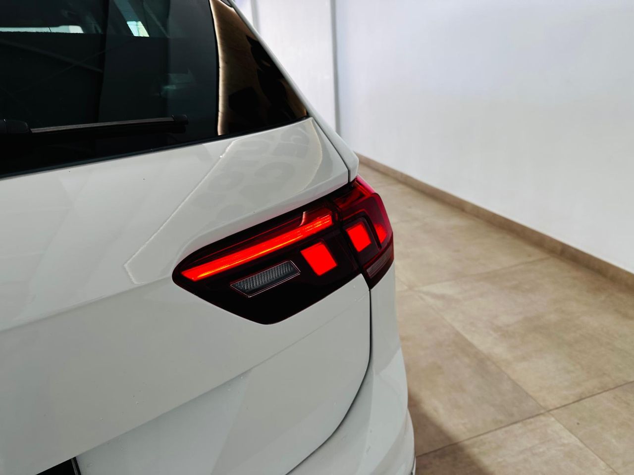 Foto Volkswagen Tiguan 9