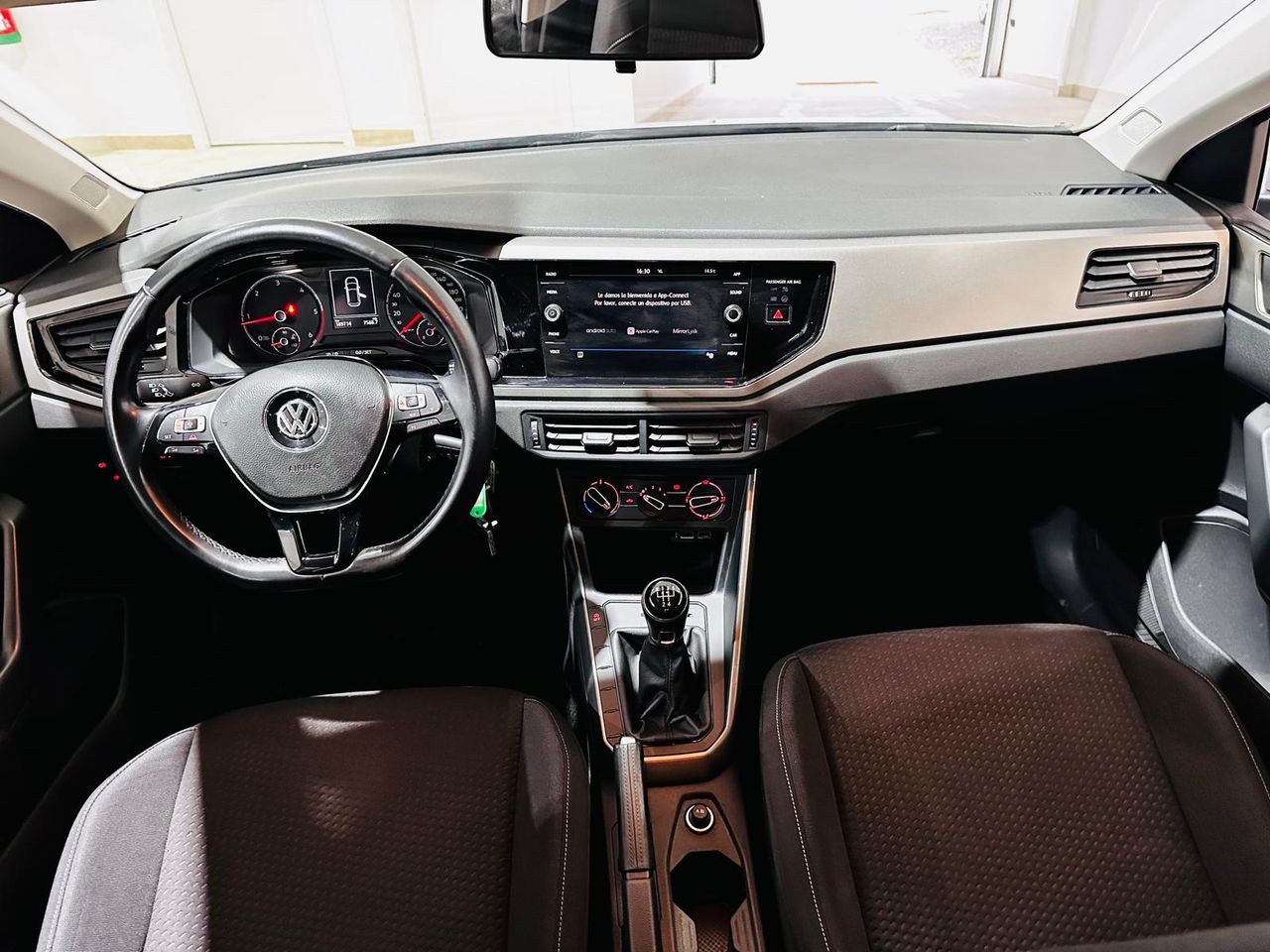 Foto Volkswagen Polo 26