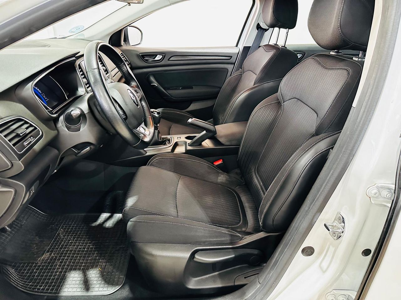 Foto Renault Mégane Sport Tourer 17
