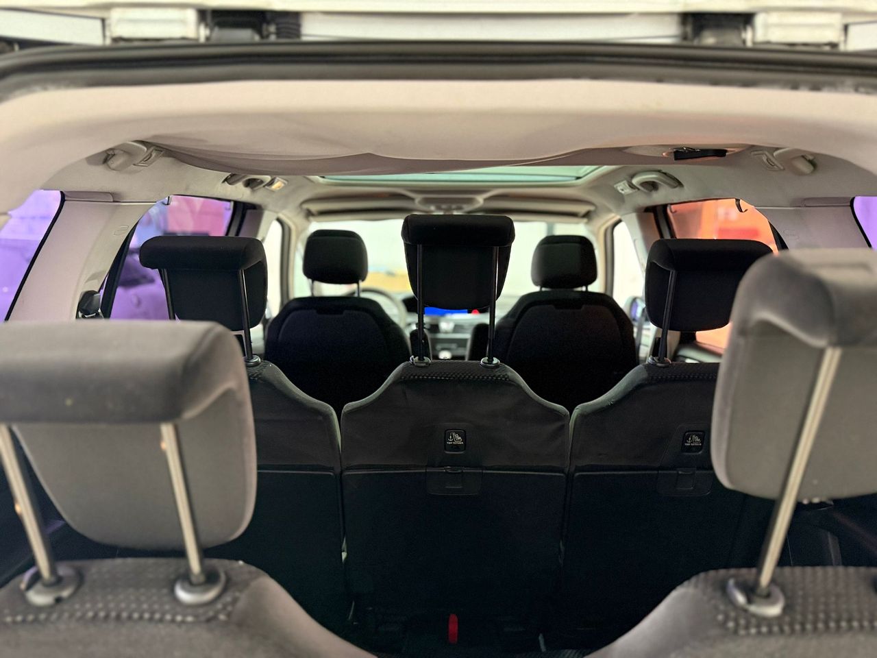 Foto Citroën C4 Picasso 25