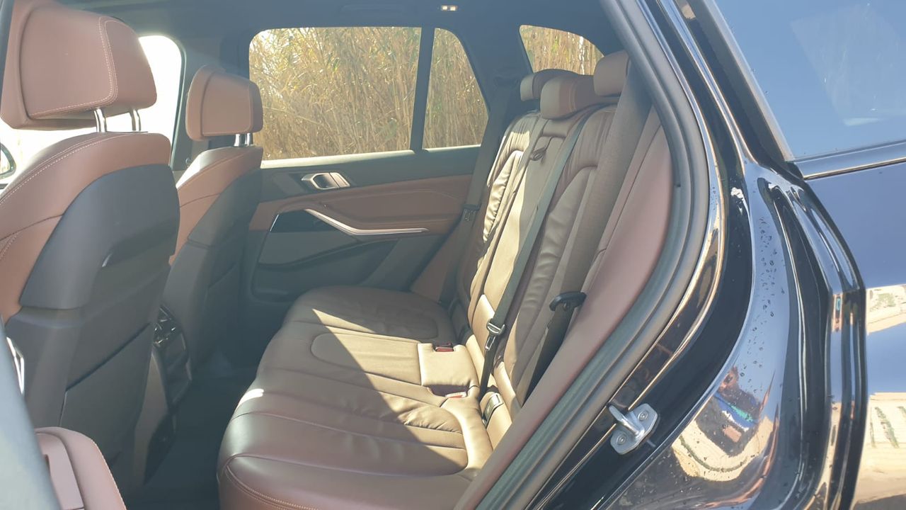 Foto BMW X5 7