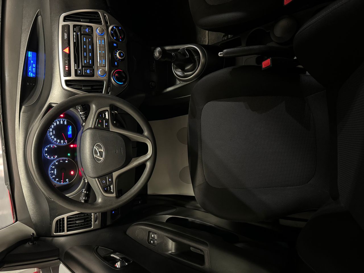 Foto Hyundai i20 9
