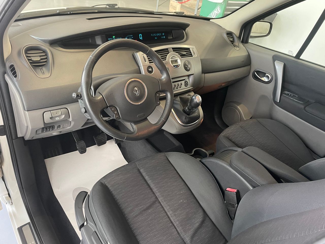 Foto Renault Scénic 6