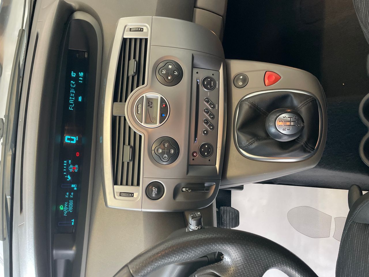 Foto Renault Scénic 10