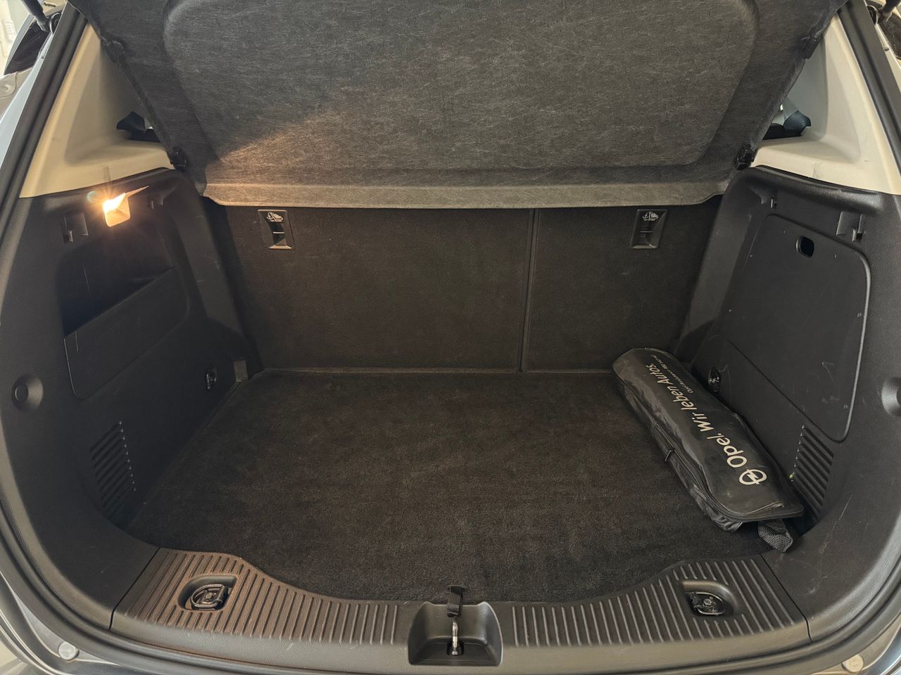 Foto Opel Mokka X 13