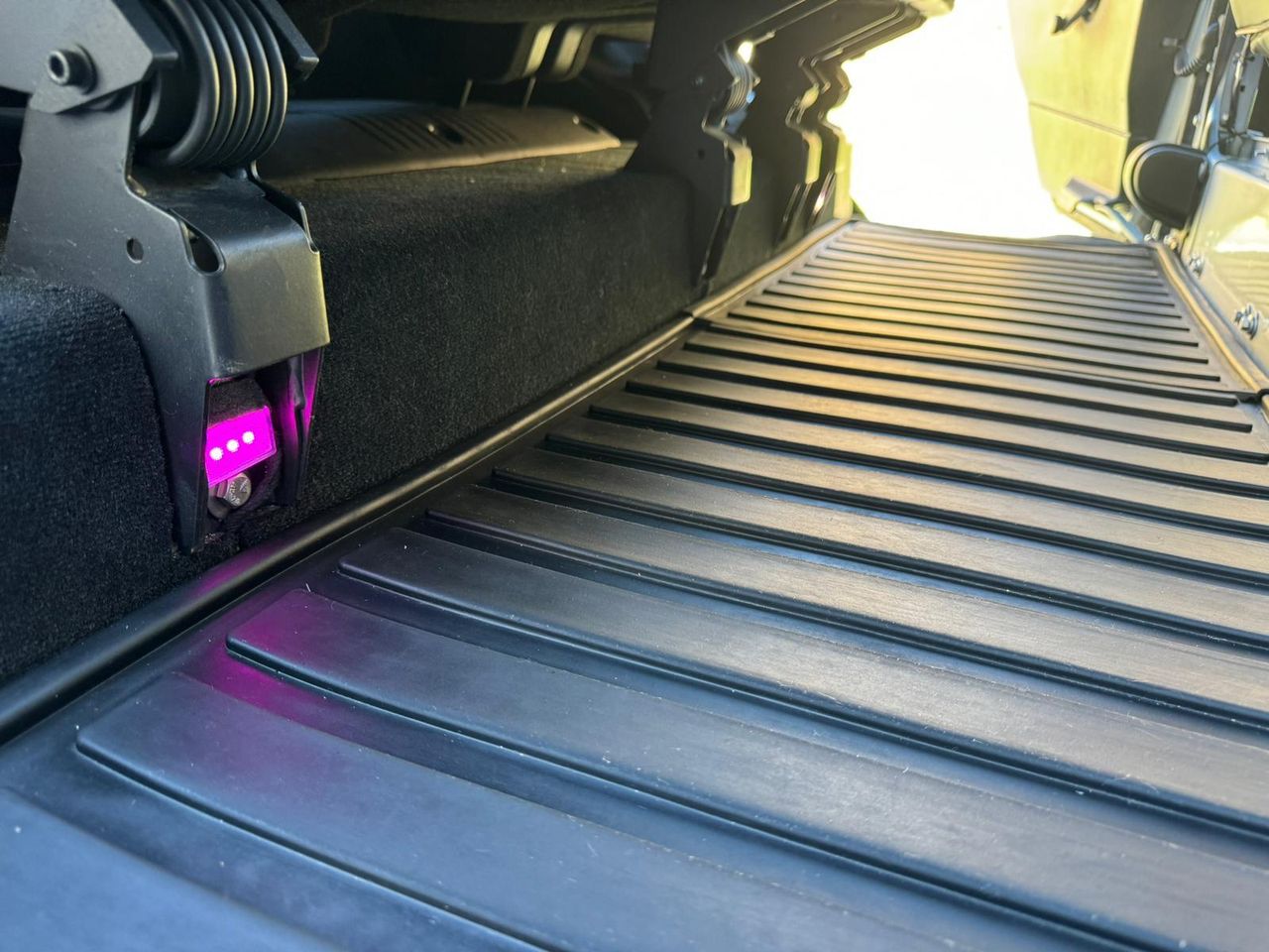 Foto Land-Rover Defender 8