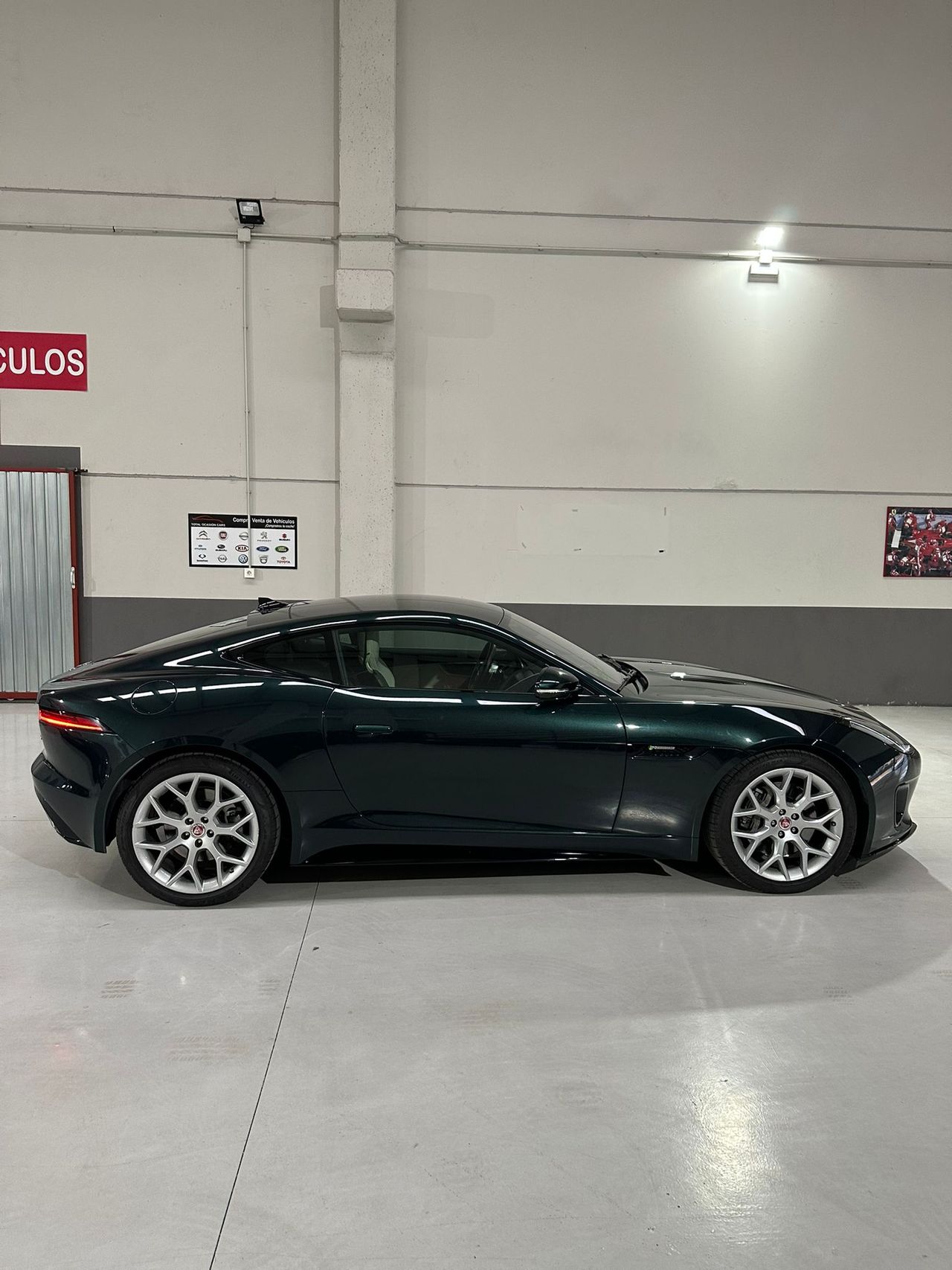 Foto Jaguar F-Type 4