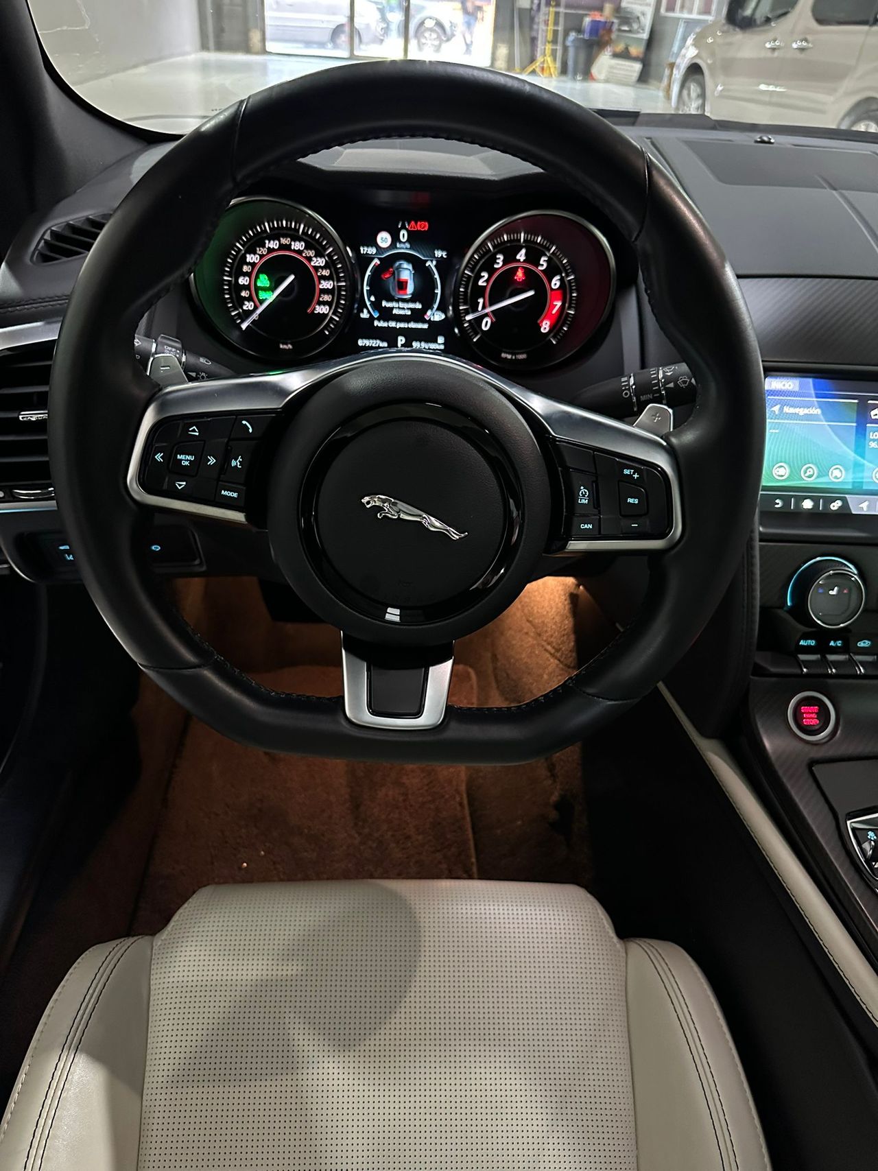 Foto Jaguar F-Type 14