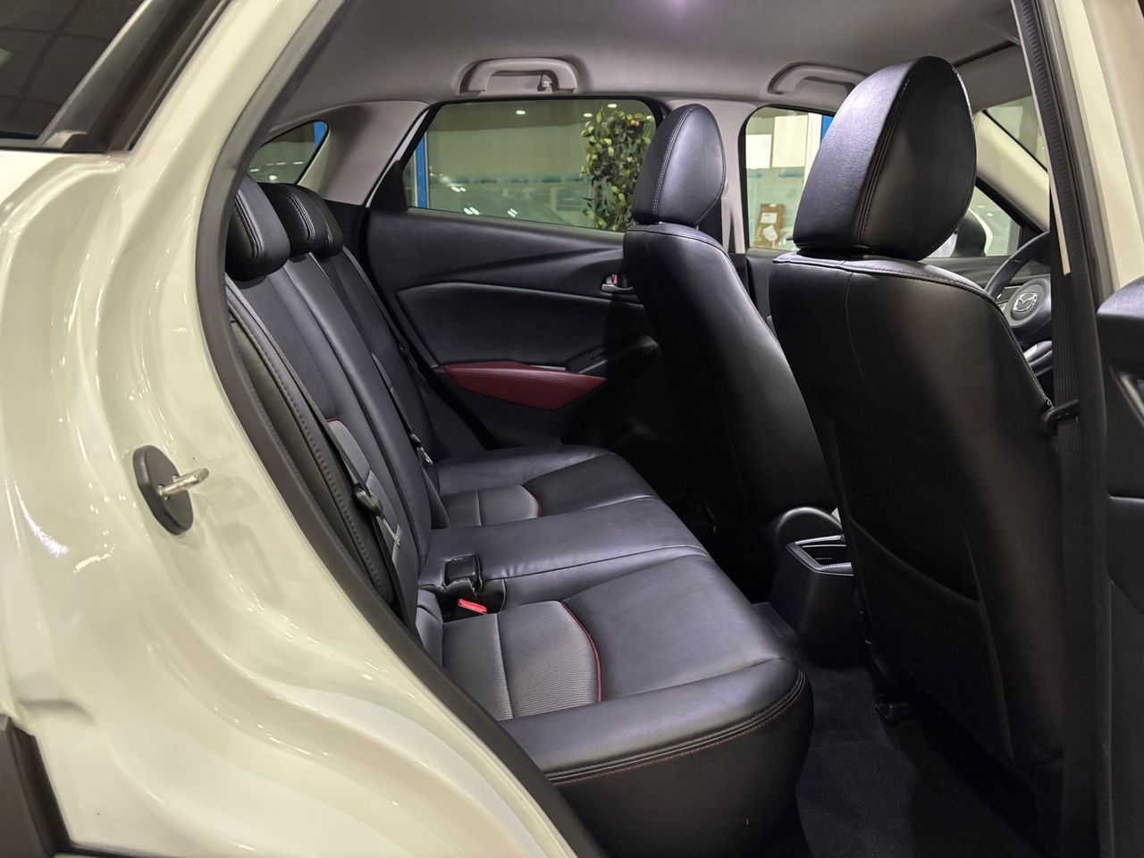 Foto Mazda CX-3 10