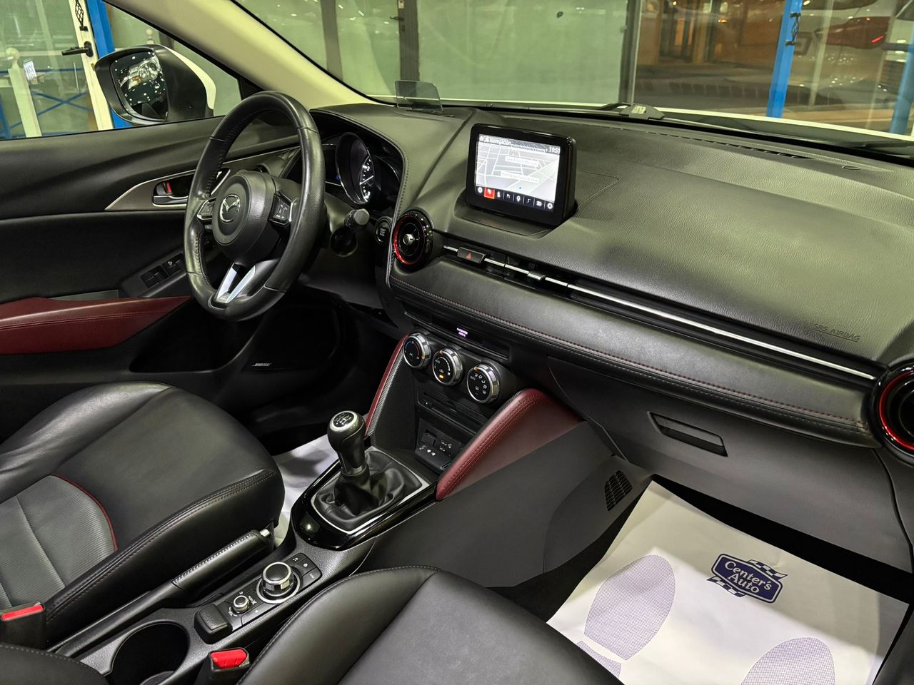 Foto Mazda CX-3 12