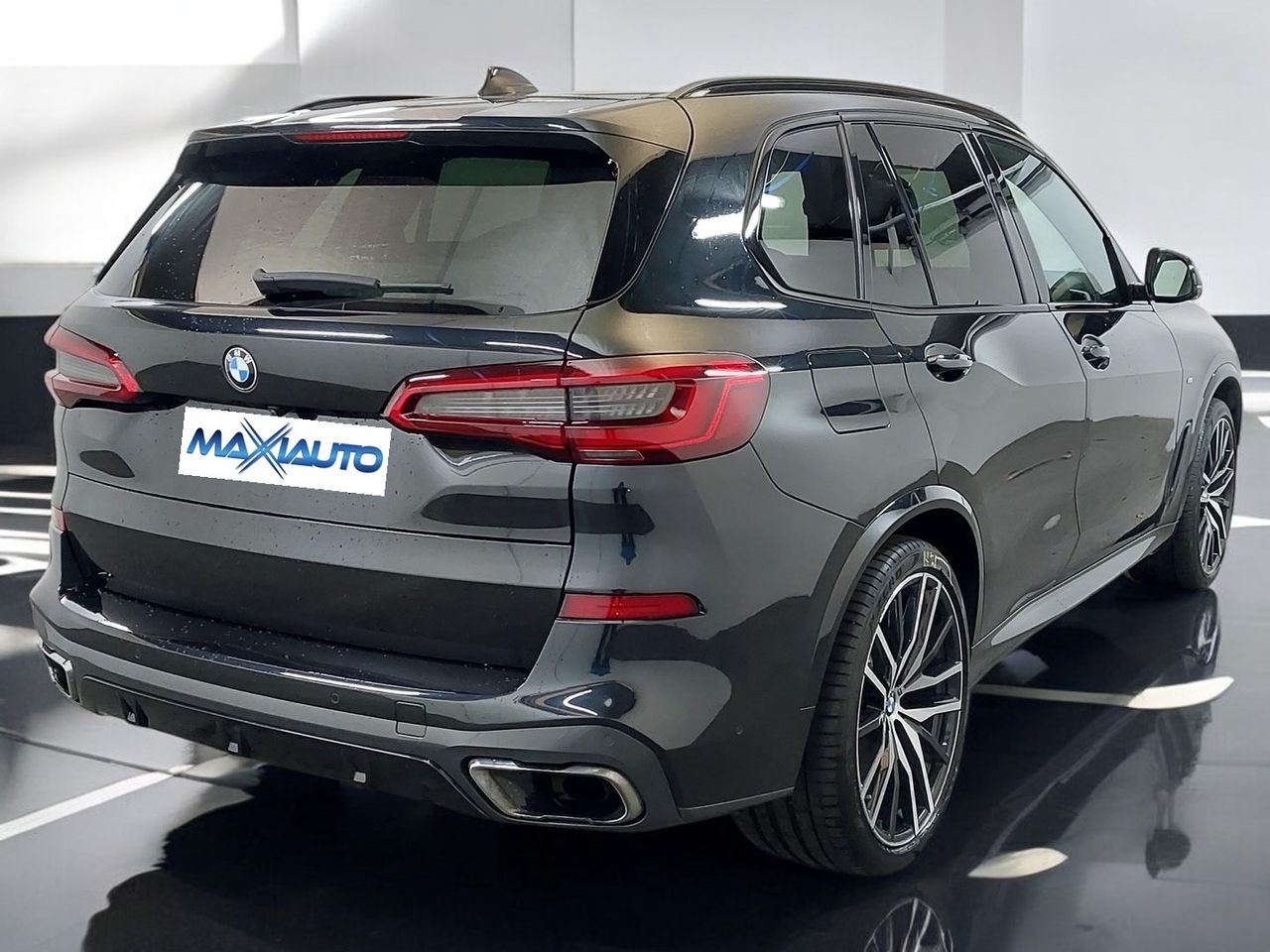 Foto BMW X5 4