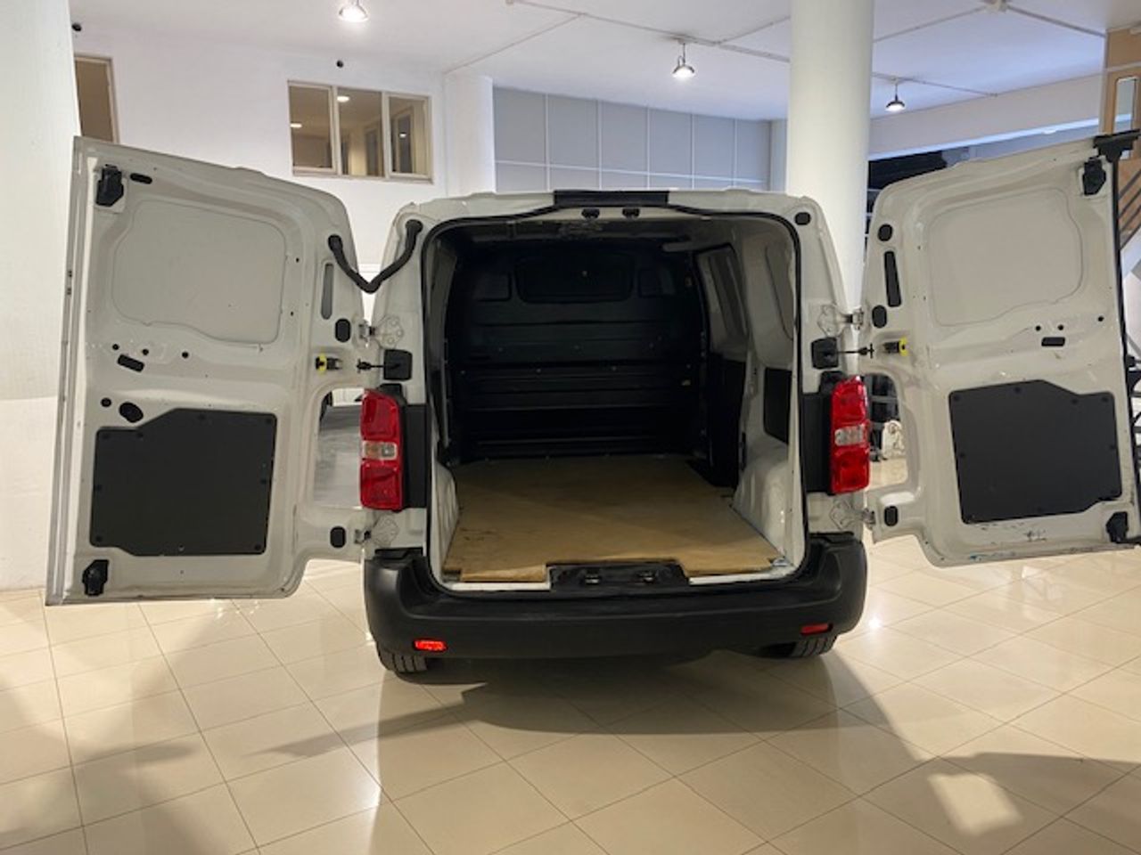 Foto Citroën Jumpy 9