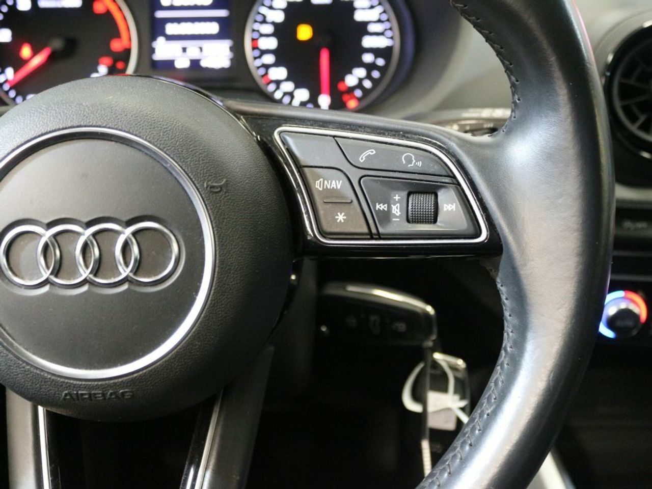 Foto Audi Q2 16