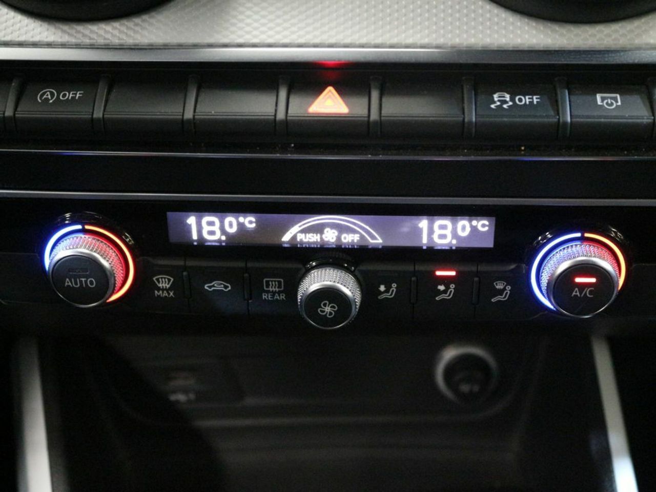 Foto Audi Q2 21