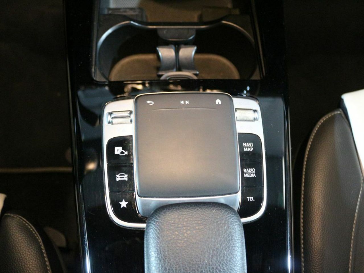 Foto Mercedes-Benz Clase A 30