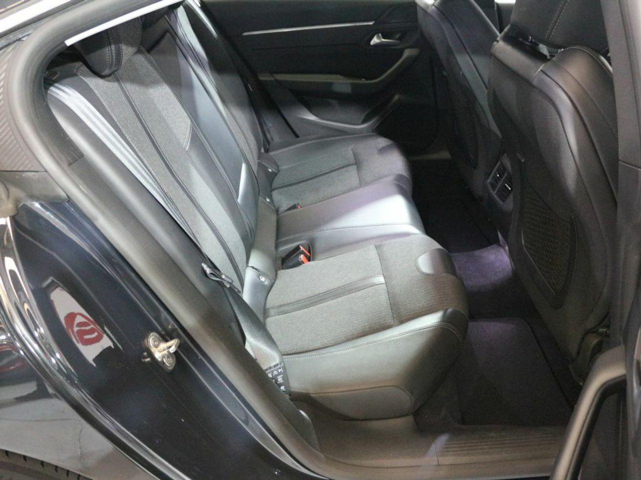 Foto Peugeot 508 12