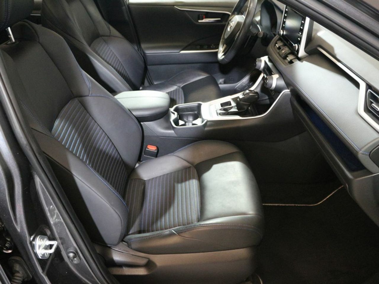 Foto Toyota Rav4 16