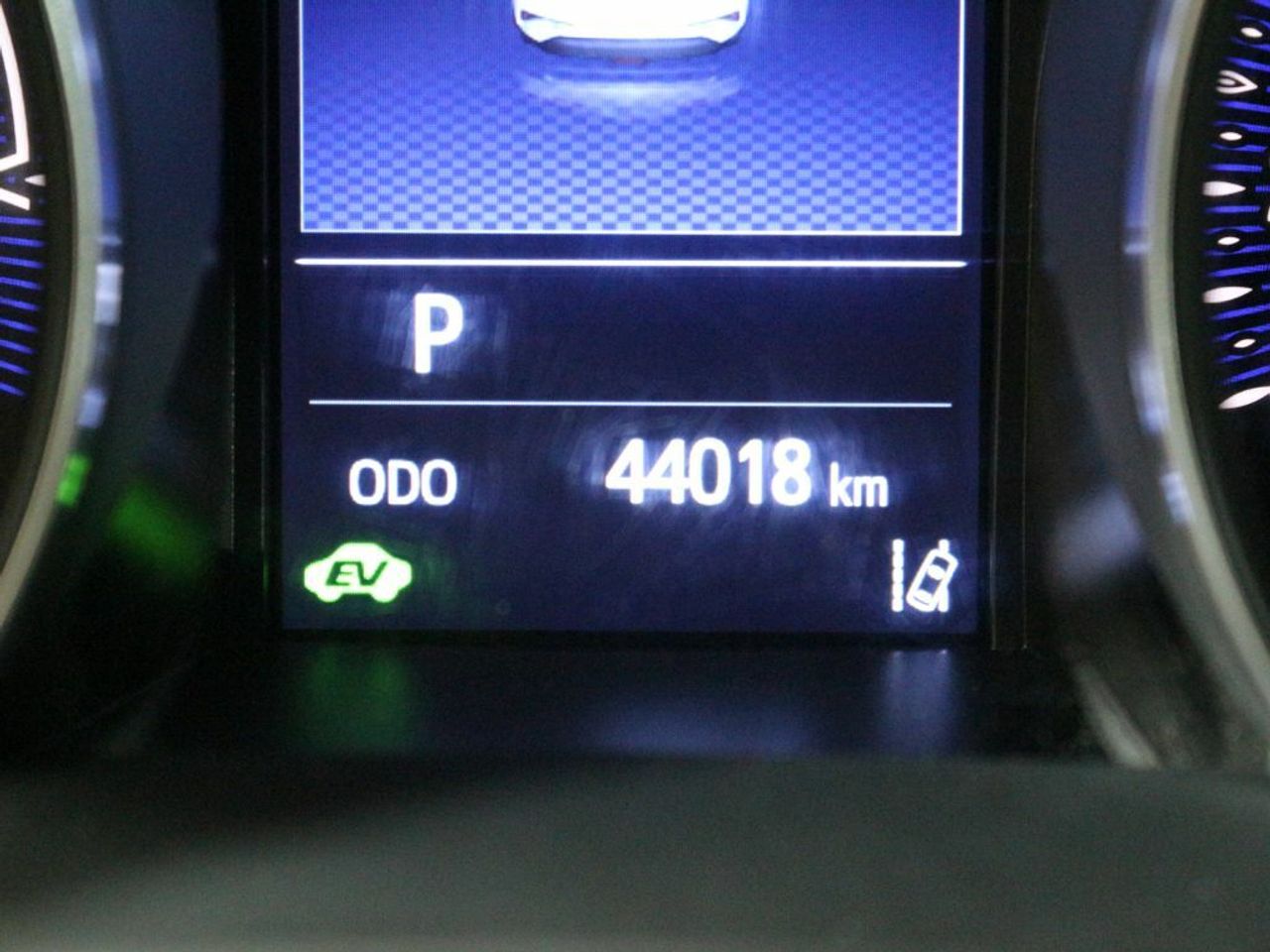 Foto Toyota C-HR 23