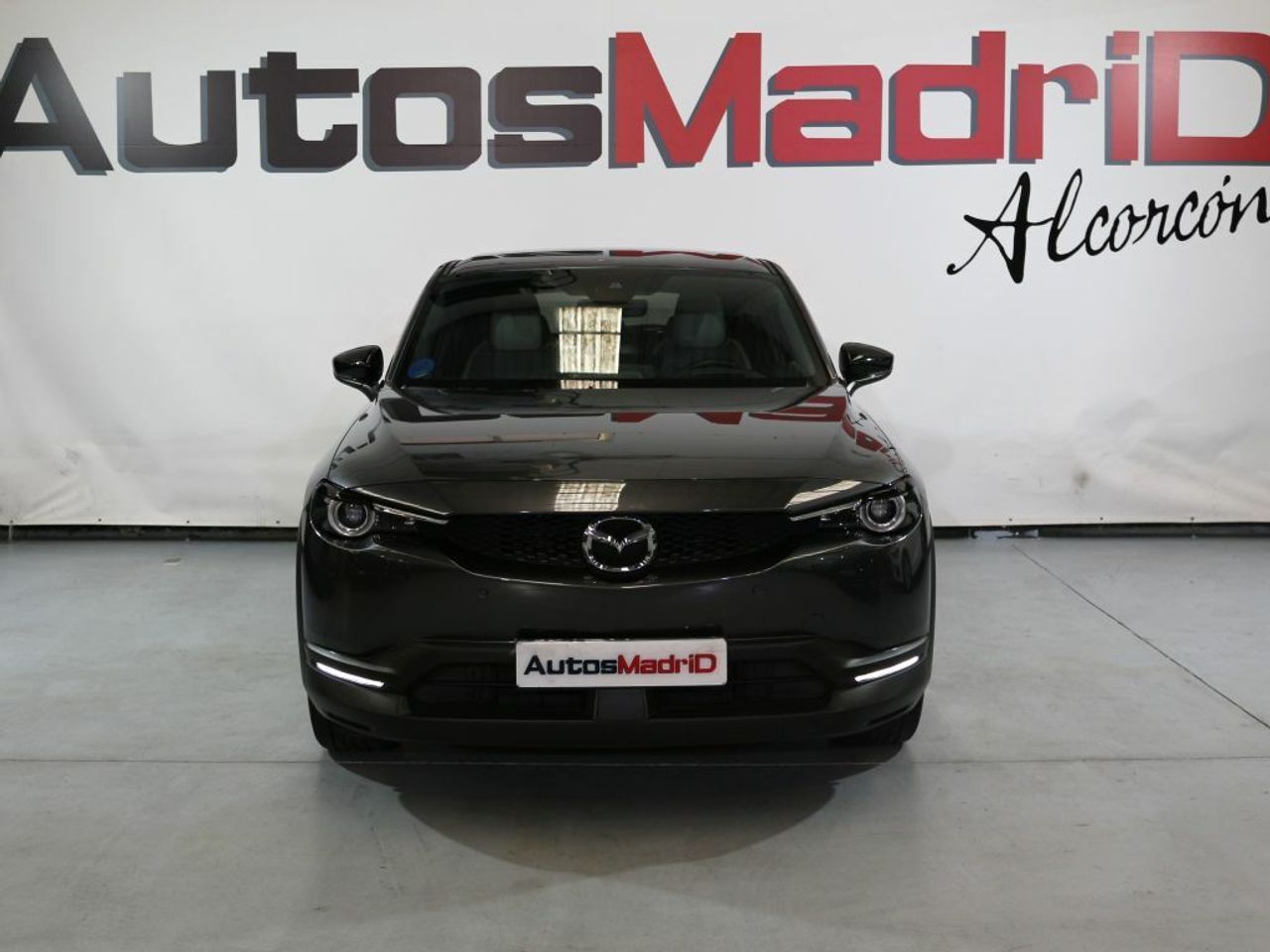 Foto Mazda MX-30 2