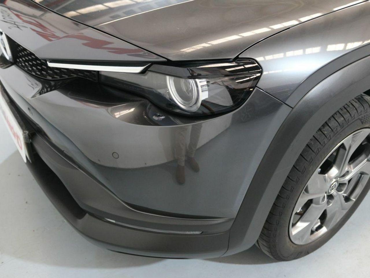 Foto Mazda MX-30 37