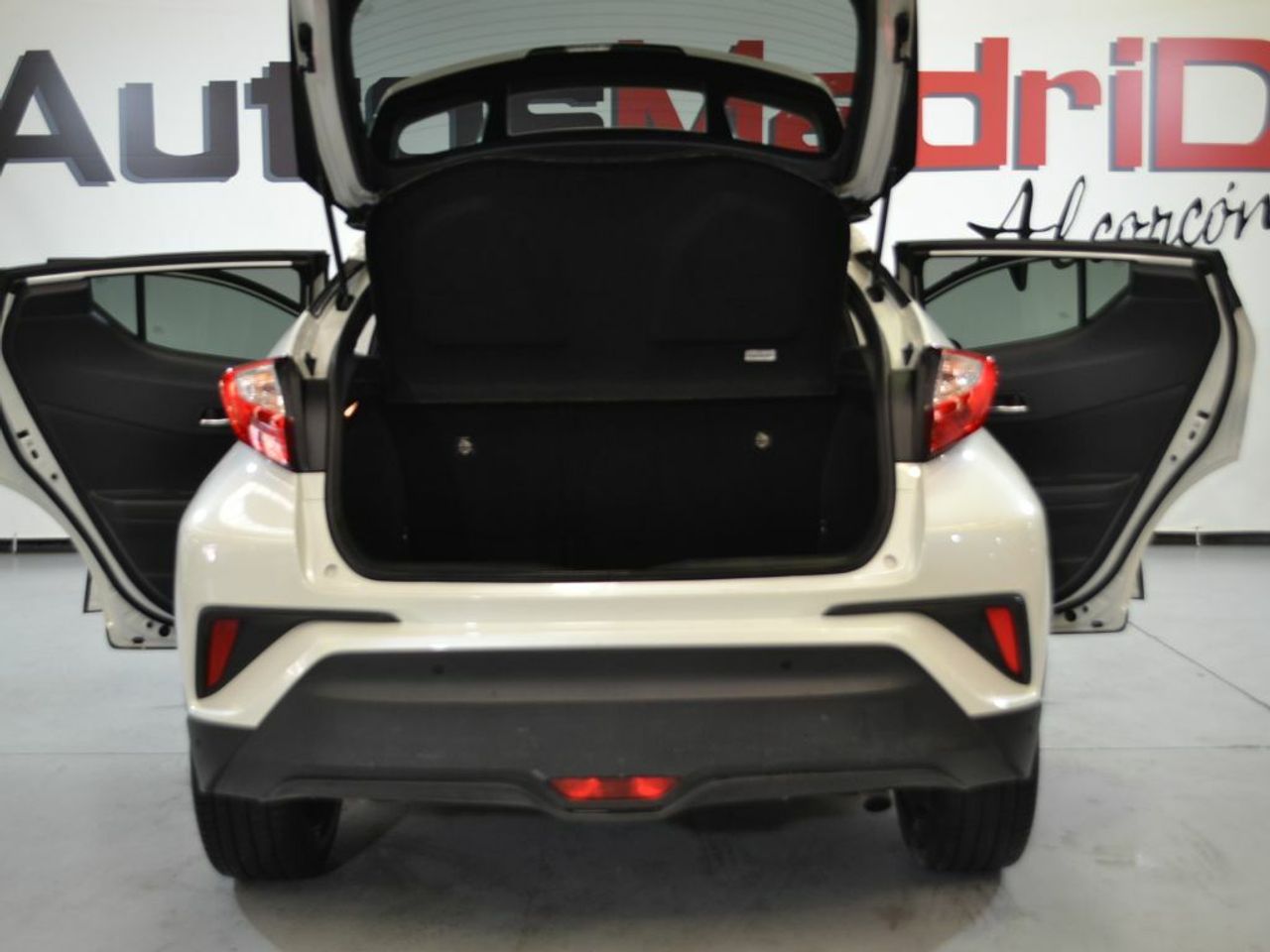 Foto Toyota C-HR 5